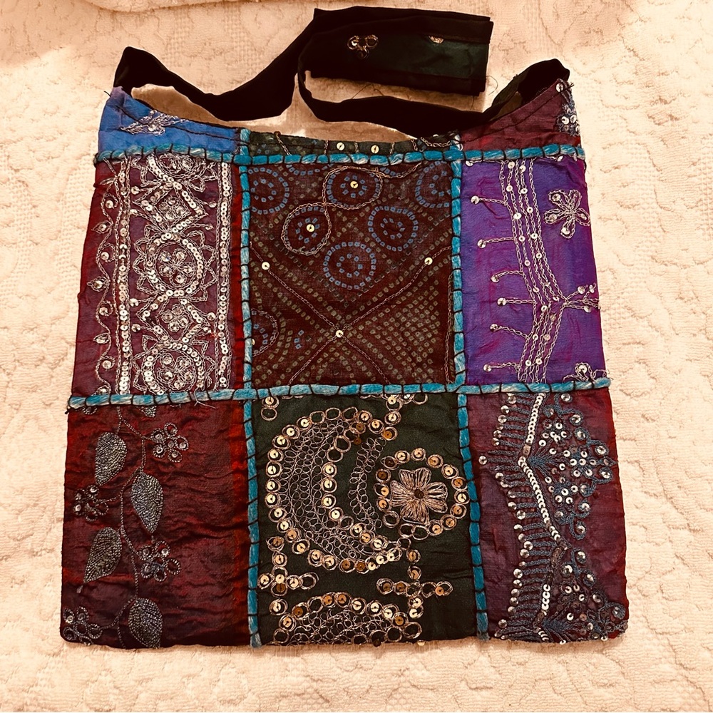 Vintage | Bag | Vintage Shoulder Sari Bag